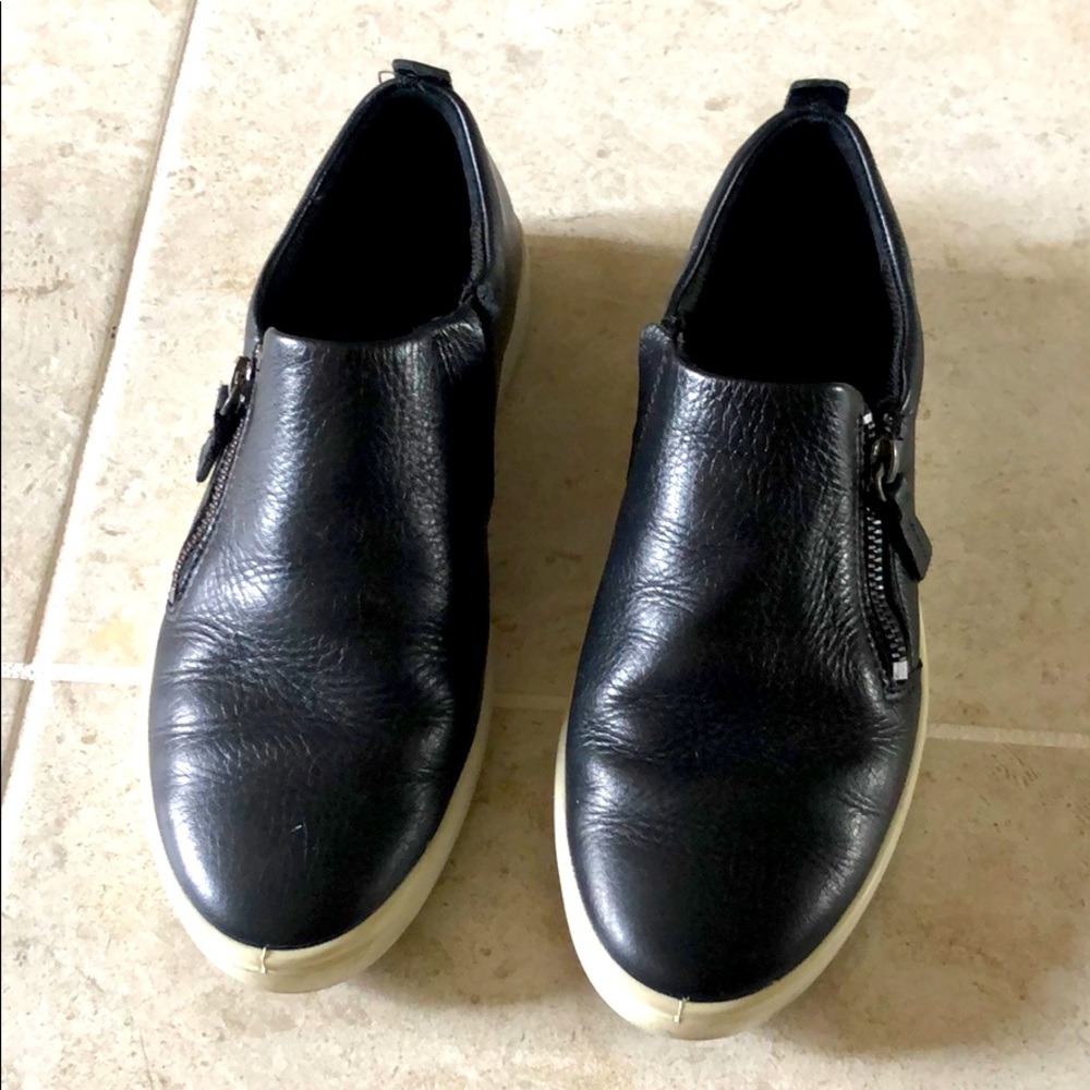 Ecco leather shoes size 7